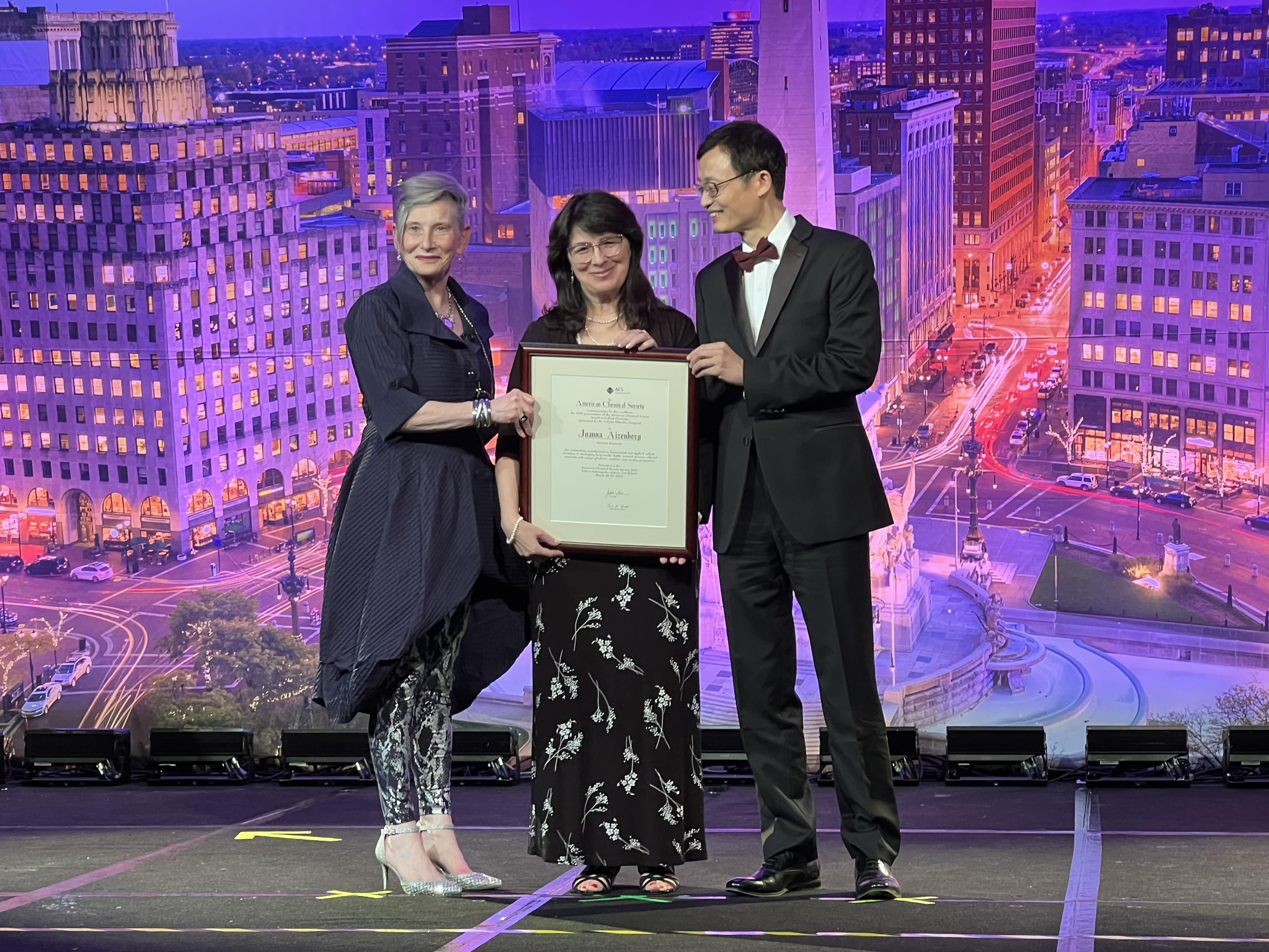 Joanna receives ACS award in Colloidal Chemistry! | Aizenberg Lab