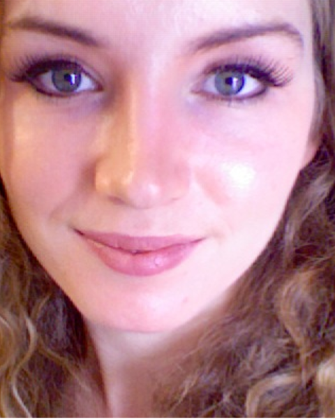 malaika%20headshot.png